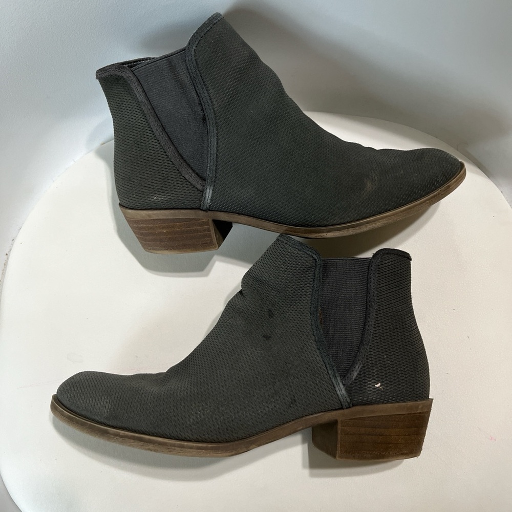 Kensie Charcoal Ankle Booties